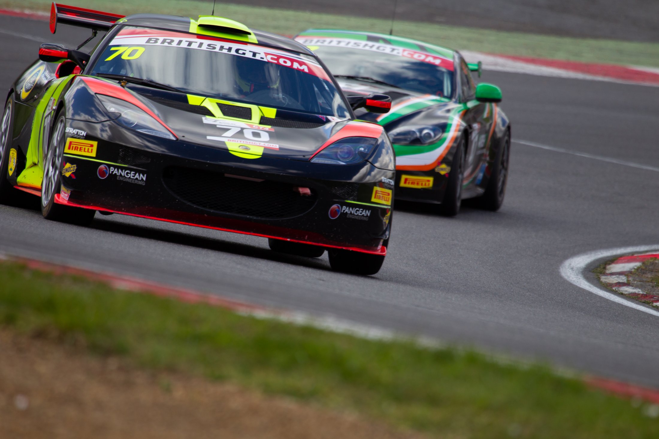 2016 BritishGT BrandsHatch-17078