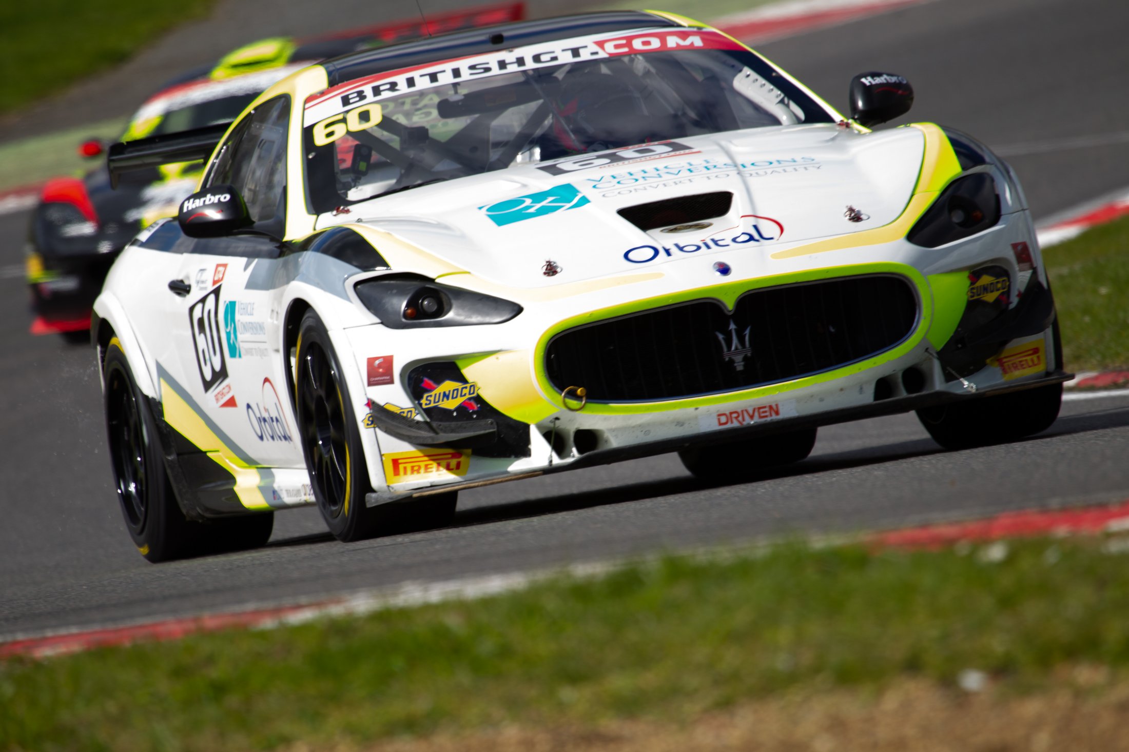 2016 BritishGT BrandsHatch-17092